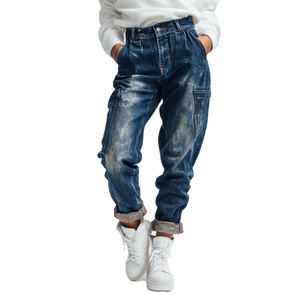 Vaqueros de mezclilla personalizados con bordado Zip Zap verde, corte de bota vintage, cintura media, tejido, ecológicos, impermeables y transpirables para invierno y otoño. - Product Image 1