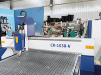 Populaire bois PVC acrylique contreplaqué MDF coupe et gravure 1530 CNC bois routeur Machine avec table à vide pour le travail du bois