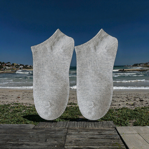 Chaussettes en coton respirantes antibactériennes pour hommes, style décontracté sportif et professionnel, tissées, avec logo sur le devant, pour l'été - Product Image 3