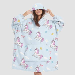Chemises de nuit sexy personnalisées Icesilk Mini pyjamas Vêtements de maison pour femmes Col en V chaud Chemise de nuit en satin Vêtements de nuit d'été/ - Product Image 2