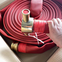 Tuyau d'incendie en caoutchouc Nitrile Layflat Dia1.5 "20M W.P.20BAR rouge en aluminium noir enduit Machino couplage anneau en