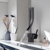 Robinet de salle de bain en laiton - Style moderne et minimaliste - Robinet carré rotatif à cascade pour eau chaude et froide