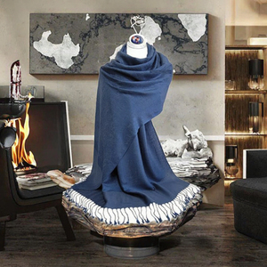 Écharpe longue et épaisse en tricot à franges bleues pour femme, motif uni, usage quotidien - Product Image 3