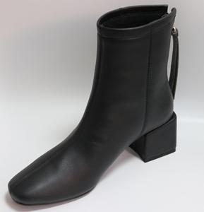 Bottines pour femmes de style européen et américain, automne et hiver, nouvelle collection, bout carré, fermeture éclair à l'arrière, talon épais, bottines à la cheville - Product Image 1