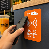 Plaque NFC de luxe personnalisée pour avis et réseaux sociaux avec affichage de code QR, en acrylique, Plaques/Étiquettes/Autocollants NFC