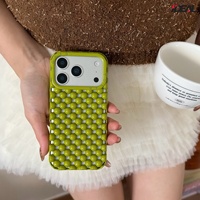 Coque de téléphone IDEAL Factory au design élégant avec perles électroplaquées, sphères ajourées et respirantes pour iPhone 17 18 Pro Max 16 15 14