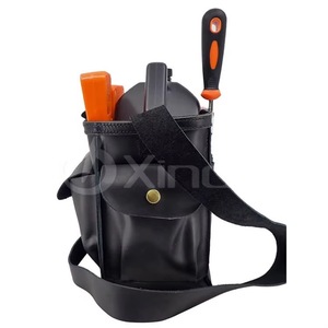 Sac à outils pour tronçonneuse en cuir végétalien multi-poches, durable, certifié BSCI, pour barre de tronçonneuse et outils d'entretien - Product Image 3