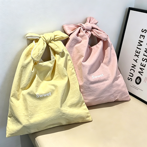 <span class=keywords><strong>Sac</strong></span> fourre-tout tendance en <span class=keywords><strong>coton</strong></span> biologique, pliable, brodé, avec nœud, bandoulière longue nouée, pour le shopping, le voyage et la plage - Product Image 2