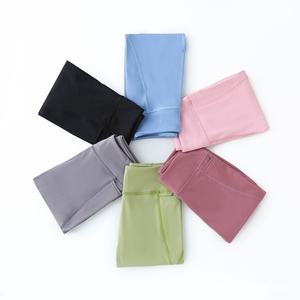 Nuevas mallas deportivas para niñas de primavera y otoño, pantalones de tiburón de doble bolsillo de cintura alta para niños <span class=keywords><strong>grandes</strong></span> con diseño de <span class=keywords><strong>Barbie</strong></span> - Product Image 1