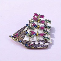 1 pièce Broches et badges exquis en forme de bateau entièrement en cristal pour femmes et hommes, style rétro classique, magnifiques épingles en strass pour corsage
