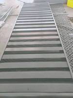 Persiennes fixes de fenêtre en métal