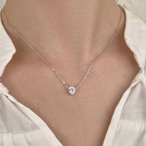 Collar con Colgante de Plata de Ley 925 de la Colección Clásica Dylam, con Circonita Cúbica 5A de 6.5 mm, Joyería para Mujer - Product Image 5