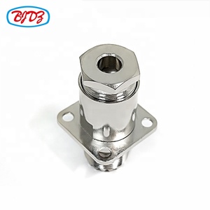 Suministro de fábrica UHF hembra Jack SO239 PL239 conector brida de 4 orificios para cable LMR240 RG213 RG214 conectores coaxiales RF - Product Image 5