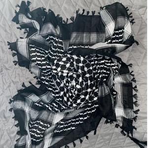 130X130CM Manufacturer Ready Stock Palestine Hijab Al-<strong>Arafat</strong> Style Keffiyeh Head <strong>Scarf</strong> Arabic Men Square Kuffiyeh Print <strong>Scarves</strong> - Product Image 4