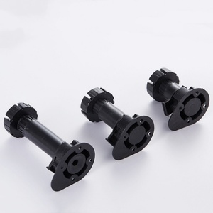 Piedestal de PVC Ajustable de 70 mm para Cocina y Baño - Product Image 6