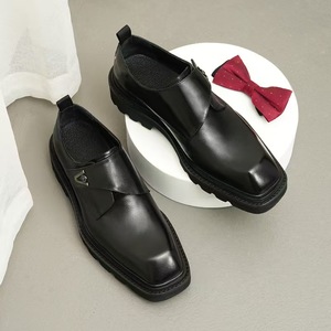 Chaussures pour hommes en cuir de vachette à semelle épaisse avec une grande pointe carrée pour les occasions formelles ; chaussures décontractées pour hommes, chaussures habillées en cuir pour hommes - Product Image 5