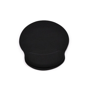 Produit phare Tapis de <span class=keywords><strong>souris</strong></span> de jeu pour le bureau <span class=keywords><strong>Repose</strong></span>-<span class=keywords><strong>poignet</strong></span> en mousse à mémoire de forme noir pur <span class=keywords><strong>Repose</strong></span>-main pour clavier Matériau en tissu durable - Product Image 1