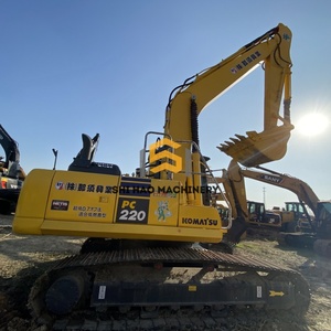 Excavatrice hydraulique sur chenilles Komatsu PC220 de 22 tonnes, presque neuve, pour projet de construction de haute qualité. - Product Image 2