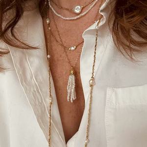 Collier pendentif en perles et <span class=keywords><strong>pierre</strong></span> <span class=keywords><strong>de</strong></span> <span class=keywords><strong>soleil</strong></span> avec pompon en forme <span class=keywords><strong>de</strong></span> blé, style luxe léger français, en <span class=keywords><strong>pierre</strong></span> naturelle pour femme - Product Image 1