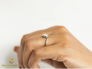 Elegante Anillo con Diamante Cultivado en Laboratorio, Corte Ilusión, Diamante E VS Creado en Laboratorio, Joyería de Compromiso y Aniversario para Mujer - Product Image 5