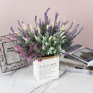 <span class=keywords><strong>Fiori</strong></span> artificiali in erba artificiale lavanda colorato floccato Bouquet <span class=keywords><strong>da</strong></span> giardino decorativo fatto <span class=keywords><strong>da</strong></span> te in <span class=keywords><strong>vaso</strong></span> disegno di simulazione fiore - Product Image 4