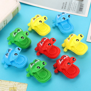 Coche de juguete de cocodrilo con retroceso, mini vehículo de fricción de plástico para niños de 2 a 4 años, unisex, talla única - Product Image 2