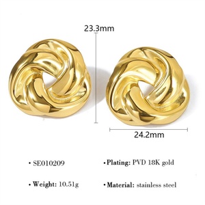 Pendientes de Acero Inoxidable Chapados en Oro, Personalizados, de Moda, Sin Deslustre, con Diseño Hueco Irregular - Product Image 6