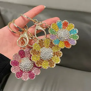 Wholesale 2022 Cute Women Crystal Keychain Gifts Sunflower Rhinestone Keychain Accessories
