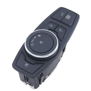 สวิตช์ควบคุมไฟหน้าและไฟตัดหมอก Ford รุ่น KT4T-13D734-BBW สำหรับรถยนต์ - Product Image 2