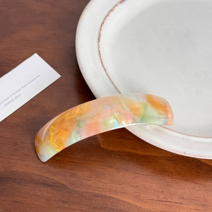 กิ๊บหนีบ<span class=keywords><strong>ผม</strong></span>ทรงตรงสไตล์เกาหลีแบบพรีเมียมสำหรับทรงผมครึ่งรวบที่ด้านหลัง ใช้ได้หลากหลายสำหรับ<span class=keywords><strong>ผม</strong></span>หางม้าสูง ลดราคาพิเศษ - Product Image 5