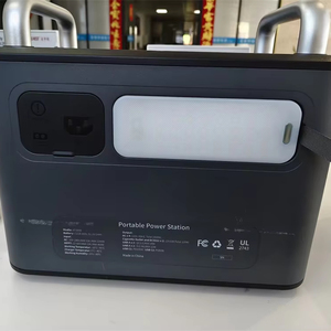 Estación de Energía Portátil para Coche de 5000W y 1054Wh con Batería de Iones de Litio, Compatible con Energía Solar, Enchufe Europeo, Banco de Energía de Respaldo para el Hogar - Product Image 2