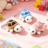 Porte-clés tortue miniature en crochet mignon, breloque décorative pour sac tricotée à la main, cadeau
