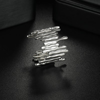 Bague en acier titane asymétrique géométrique minimaliste moderne pour femme | Plaqué or, ne se décolore pas