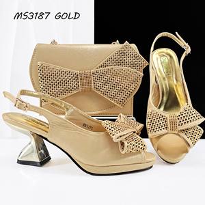 أحدث أحذية فستان الخوخ الإيطالي الكعب المنخفض بالجملة وحقيبة مطابقة مجموعة النساء على الطراز النيجيري - Product Image 3