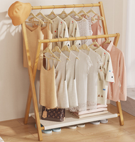 Séchoir à linge pliable sur mesure, Porte-vêtements en bois fait main, Porte-vêtements moderne sur pied, Porte-vêtements minimaliste sur pied