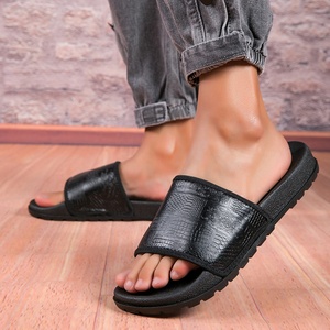 Happyslides Nuevas Sandalias de Verano 2024 para Hombre, Parte Superior de Piel Sintética y PU, Ligeras, Sandalias de <span class=keywords><strong>Alta</strong></span> Calidad con Logotipo Personalizado - Product Image 4