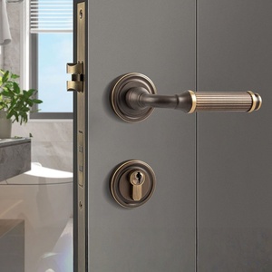 Poignée de porte intérieure moderne en laiton robuste avec bouton de verrouillage, ensemble de poignées de porte de luxe pour chambre à coucher - Product Image 5