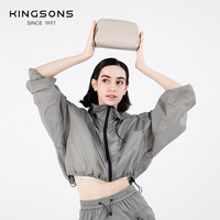 Pochette électronique portable pour accessoires, idéale pour organiser et ranger des articles tels que les câbles de données, les chargeurs et les batteries externes.