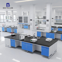 Table de laboratoire aux dimensions standard, banc sec et humide avec comptoirs résistants aux produits chimiques