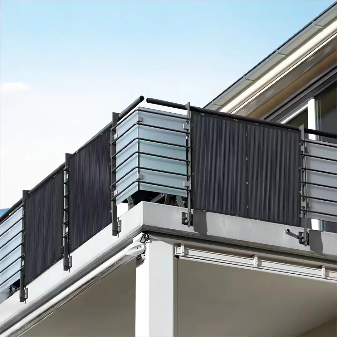100W 300W 400W Panel solar flexible Sistema de balcón Eficiente de energía para espacios al aire libre