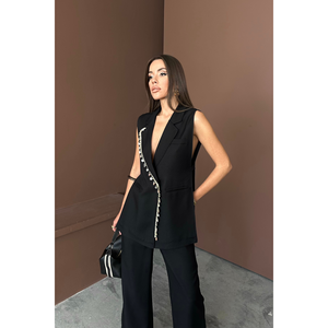 Conjunto de Traje de Lino Negro para Mujer, Chaleco con Cuello y Estampado de Concha de Mejillón y Pantalones - Colección Negra Elegante - Product Image 4