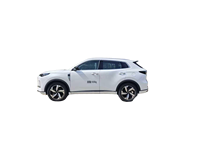 SUV compact d'occasion à essence pour adultes, en promotion à prix réduit, avec 150-250 CV, norme Euro 6, pour armoire à outils mobile