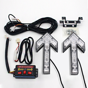 ضوء ستروب <span class=keywords><strong>LED</strong></span> صغير عالمي بتصميم سهمي IP65 لإشارات الانعطاف للشاحنات والمركبات الهندسية والطوارئ - Product Image 5