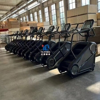 YG-C013 Stepmill motorisé robuste pour l'entraînement cardio, équipement de fitness commercial pour salle de sport