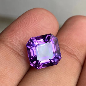 Gema de Amatista Natural con Corte Asscher Facetado para Joyería, Tamaño Calibrado de 10 a 20 MM, Forma Cuadrada Octogonal - Product Image 1