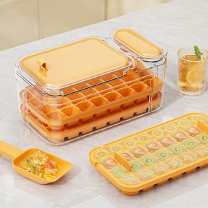 NOVA CHEGADA Camadas duplas 64pcs atacado personalizado durável cubo de gelo bandeja com tampa e bin gelo molde <span class=keywords><strong>maker</strong></span> com <span class=keywords><strong>mini</strong></span> colher de gelo - Product Image 1