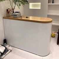 Bureau de réception minimaliste moderne en MDF personnalisé éclairage LED pour hôtels restaurants animaleries écoles supermarchés réception