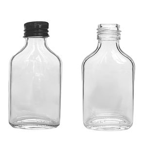 Mini bouteille en verre plat de 50ml bouteilles en verre de whisky d'alcool transparent avec couvercle en métal - Product Image 6