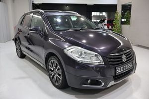 Suzuki <span class=keywords><strong>SX4</strong></span> S-<span class=keywords><strong>Cross</strong></span> SUV 2016, Benzina, Sedili in Pelle, Cambio Automatico, Bassa Manutenzione, Pronta per l'Avventura Urbana, Euro VI, Luci LED - Product Image 2