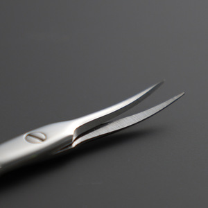 Ciseaux à cuticules russes en acier inoxydable, à fixation frontale, professionnel, pour retirer les cuticules, faciles à utiliser pour couper les barbes, ciseaux à ongles - Product Image 3
